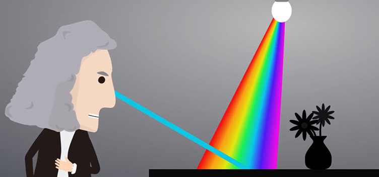 #ParaTodosVerem: Ilustração destaca a decomposição da luz branca que sai de uma lâmpada, em suas cores originárias (vermelha, laranja, amarela, verde, azul, anil e violeta) sobre uma mesa de cor preta. A cor azul é refletida através de um feixe da luz em direção ao olhar de uma personagem masculina, à esquerda, cujos traços estão associados aos do físico Isaac Newton. Ele tem os cabelos ilustrados na cor cinza, veste camisa branca e sobretudo preto. Sobre a mesa, ainda é possível notar, à direita, um vaso de flores ilustrado na cor preta.  